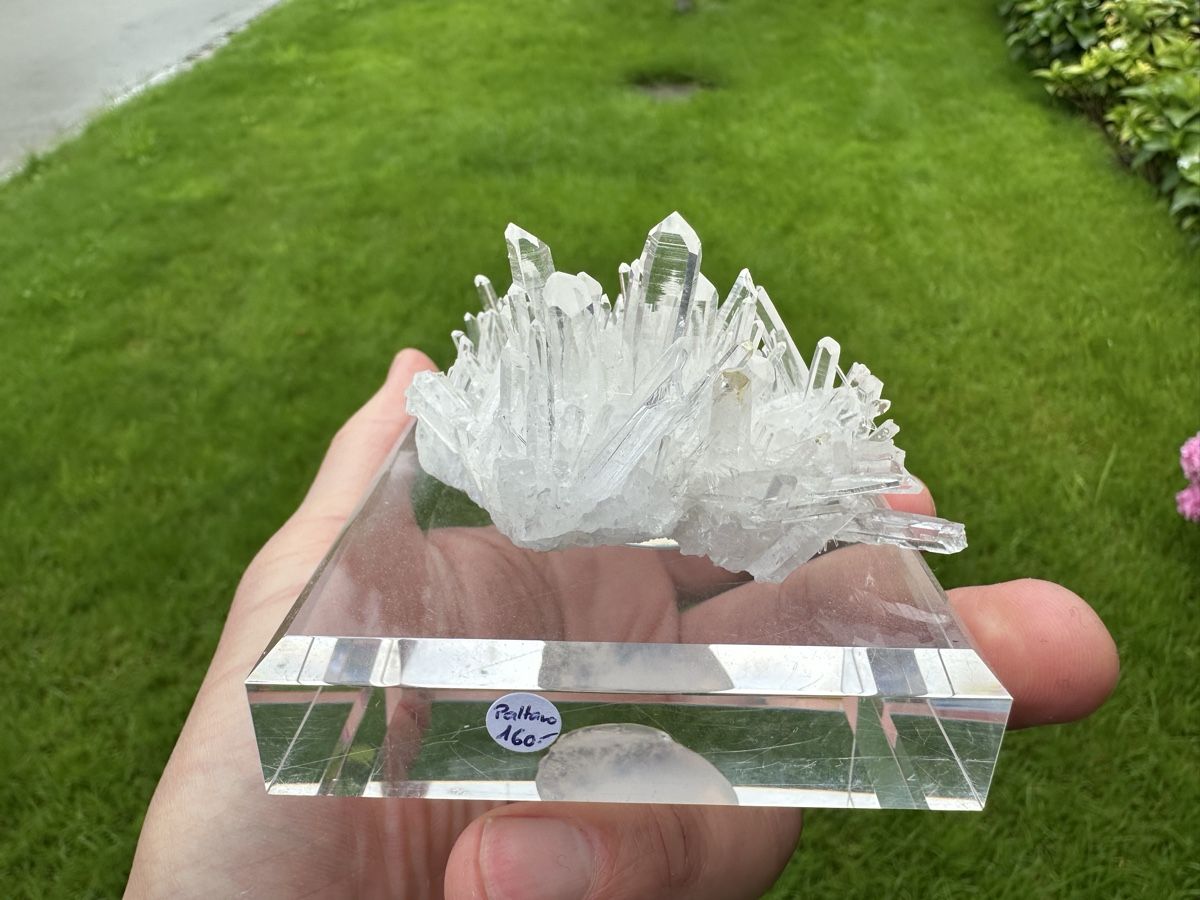 Mineralien & Heilsteine: Nadelquarz Val Bedretto – Gebraucht aus Oberuzwil von Crystall0 8