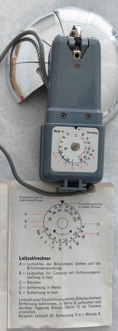 Flashs: Vintage Zeiss Ikon Ikoblitz 5, Echoblitz, Fächerblitz – D'occasion à Zürich par Tanteemma369 4