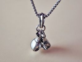Collier Pendentif Gants de Boxe Retro Rocky Y2K