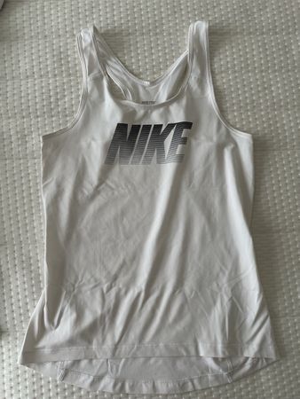 Weisses Nike Sport Top Gr. M