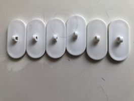Weisse, selbstklebende Sticker mit einer Öse, 6 Stück, neu!