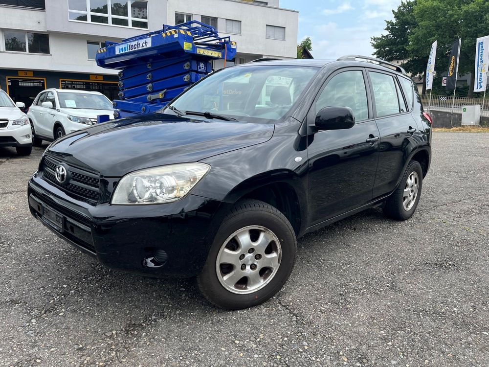 Toyota Rav-4 2.2 D4D 6-Gang Handschaltung, 4&4. jg. 12.2006 | Kaufen ...