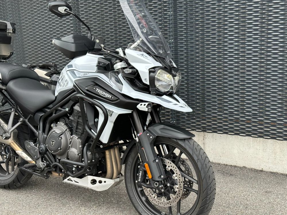 Triumph tiger 1200 on sale alpine 2020