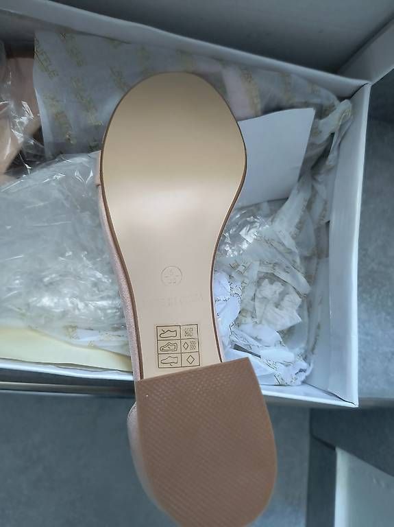 Scarpe da donna: Neue Damenschuhe – Nuovo (secondo la descrizione) da Möriken AG venduto da stylish88 1