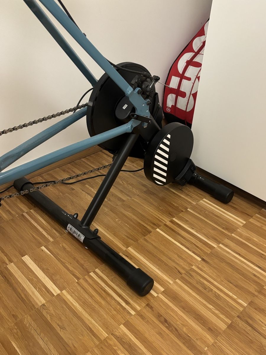 Van Rysel Hometrainer: VAN RYSEL Home trainer D100 mit Zwift – Usato da Zürich venduto da ste_8wx7 1