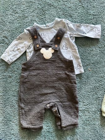 Disney Baby Set Gr. 62 / 3M – Oberteil & Latzhose – Neu 🐻