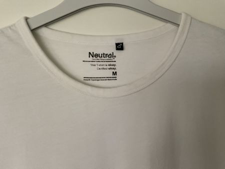 Neutral - Basic T-Shirt langarm, weiss - Gr. M