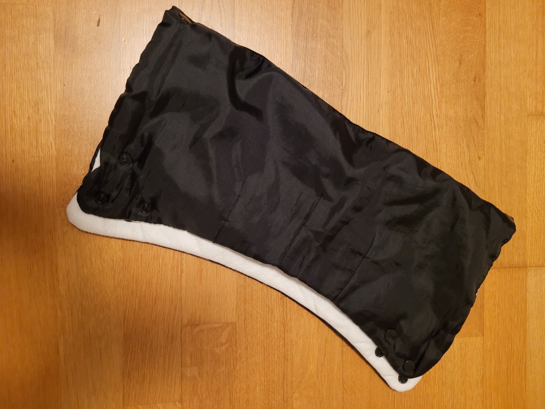 Altro in  Abbigliamento & Accessori: Kinderwagenmuff/Handwärmer – Nuovo (secondo la descrizione) da Biel/Bienne venduto da Aare5
