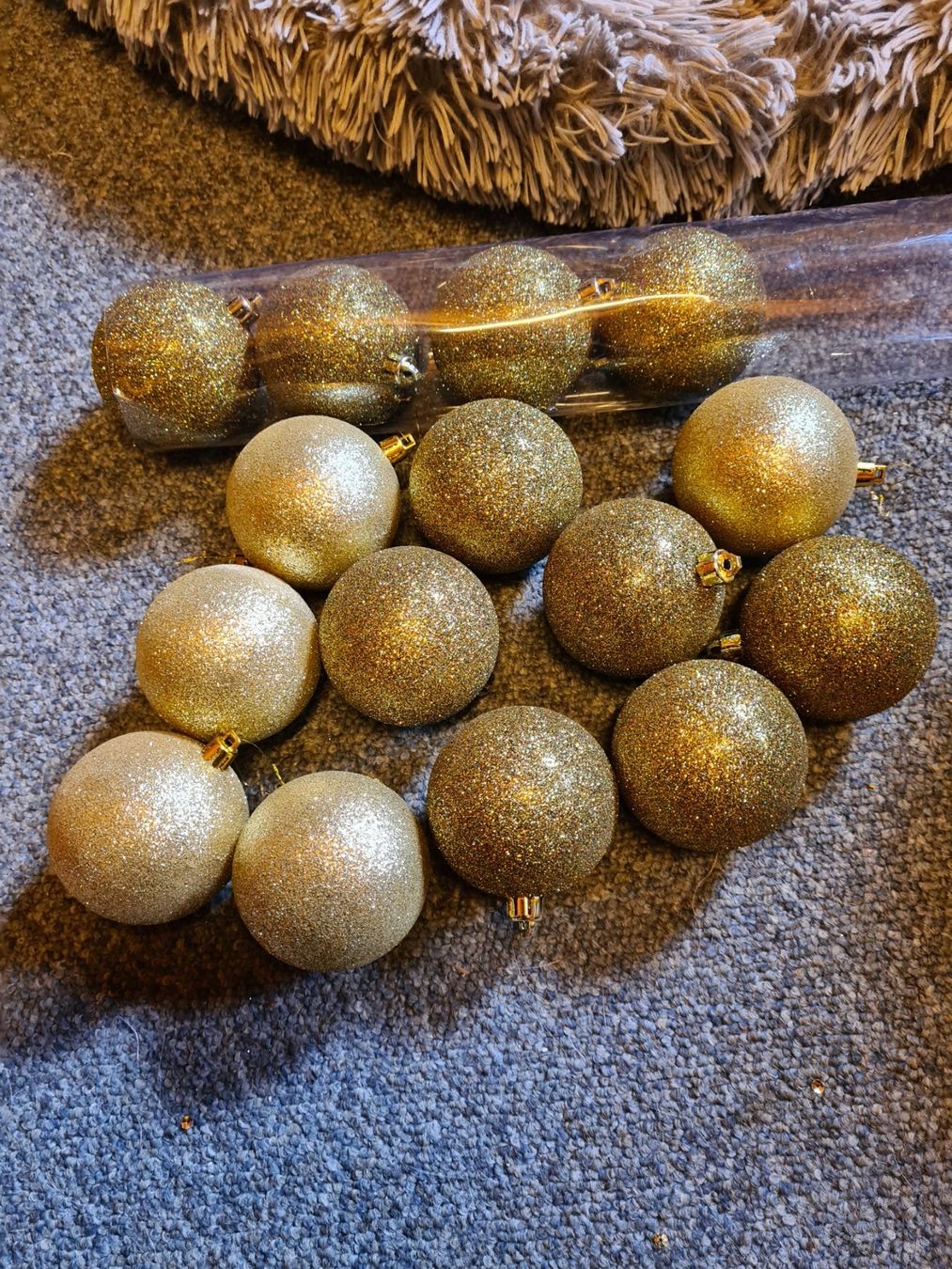 Alle Dekorationen: Weihnachtskugeln gold – Gebraucht aus Bitsch von Bpetzi 1