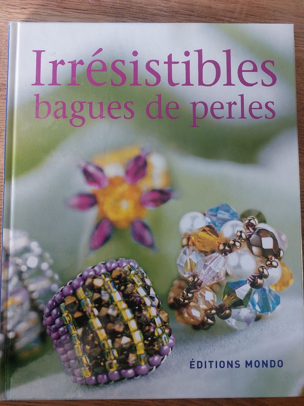 Bücher: livre fabrication de bijoux en perles – Gebraucht aus la chaux-de-fonds von Melacora35 2