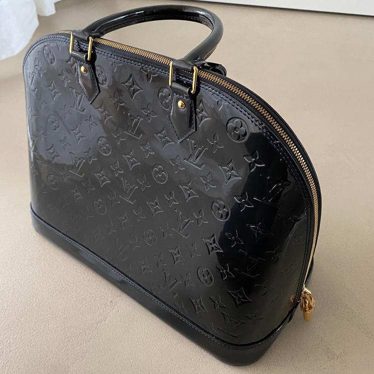 Louis Vuitton Tasche Lackleder