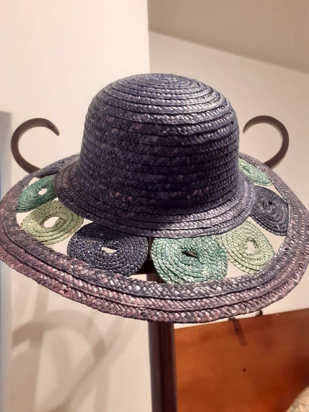 Copricapi, berretti & cappellini: Cappello estivo vintage – Nuovo (secondo la descrizione) da Morbio Inferiore venduto da vin_fdj2