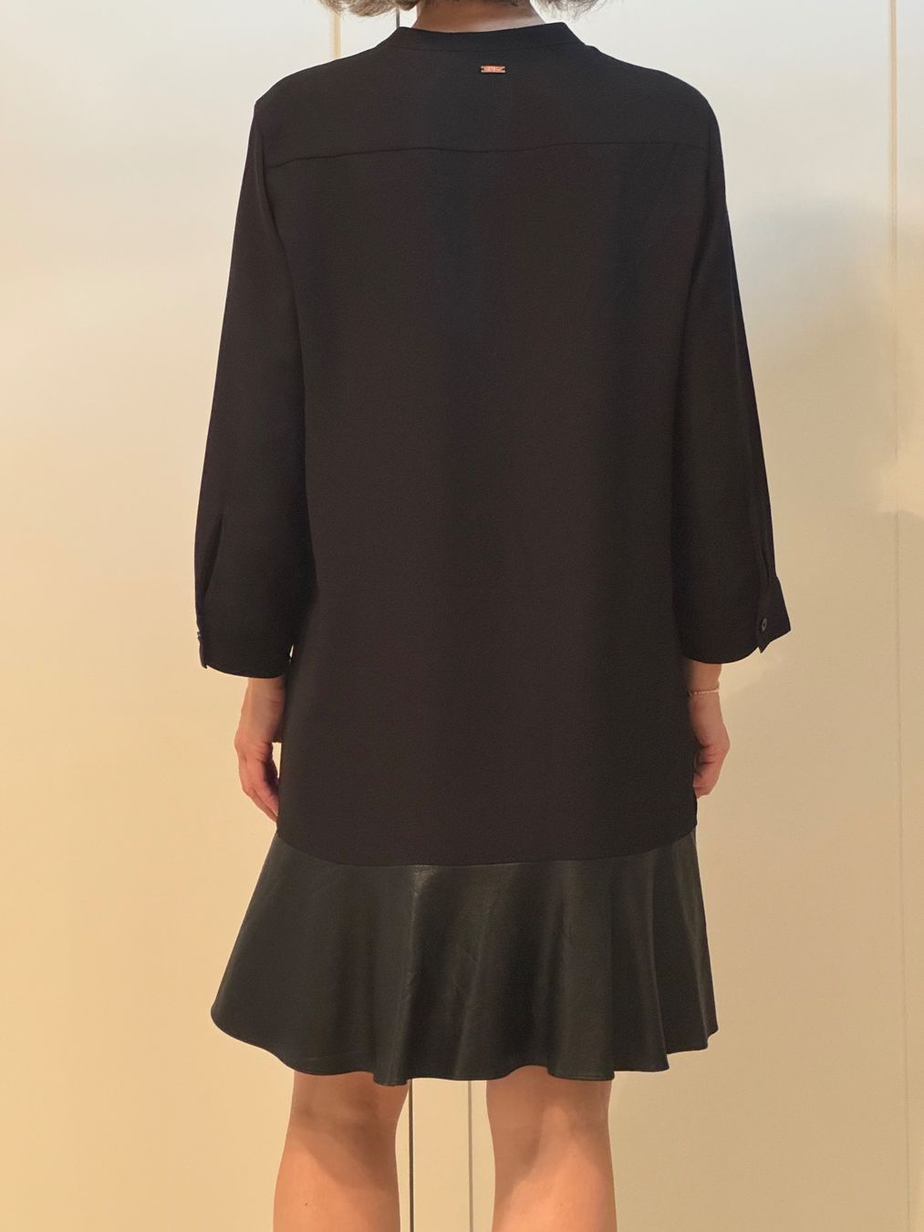 Armani Kleider: Armani Exchange - Robe – Neu (gemäss Beschreibung) aus Zürich von lcg_898x 1