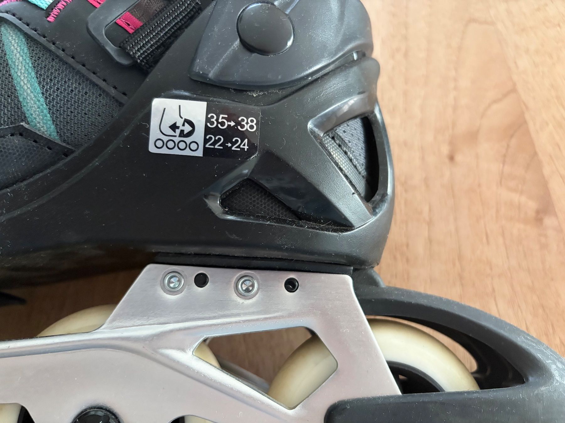 Inline-Skating & Rollschuhe: Inline Skates Kinder – Gebraucht aus Brüttisellen von sim_dwb9 2