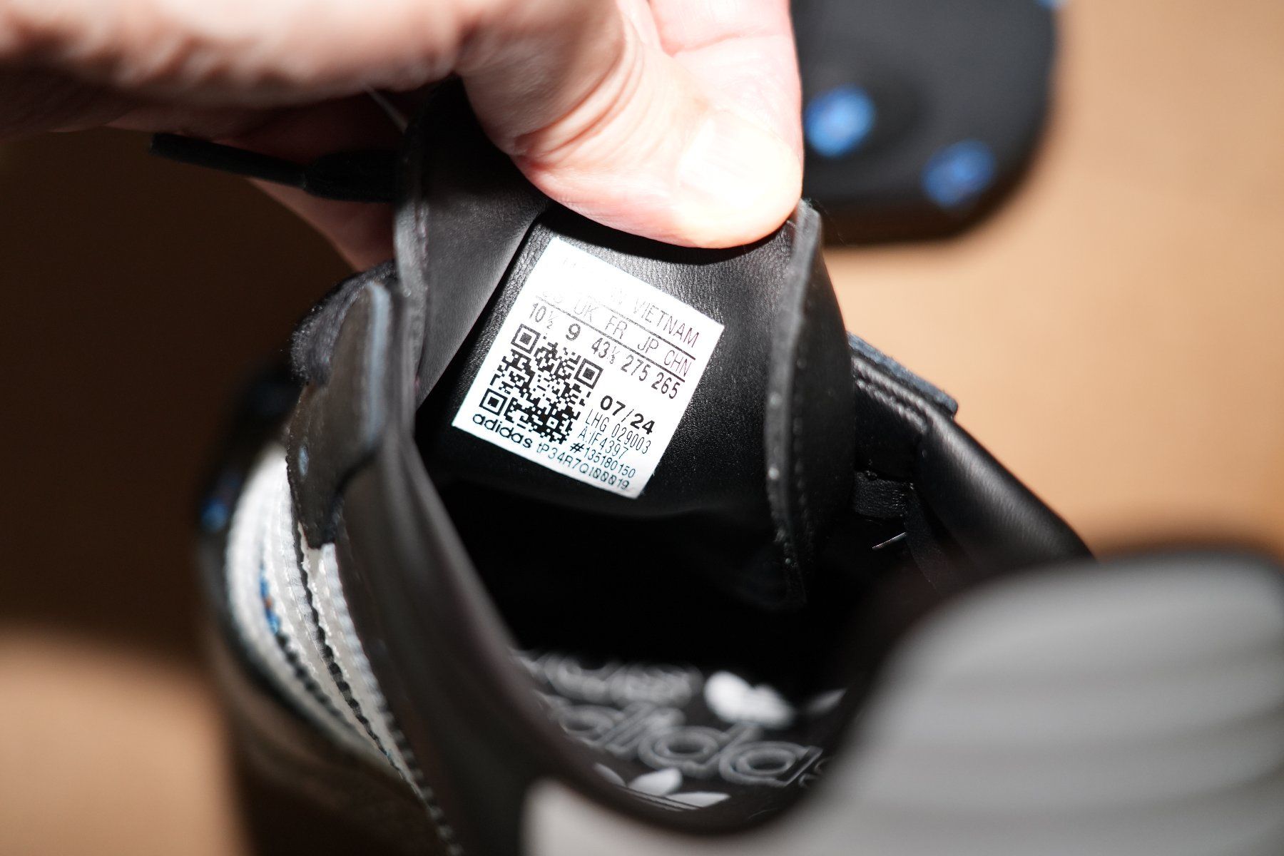 Adidas Scarpe da uomo: adidas Originals SAMBA OG – Nuovo (secondo la descrizione) da Zürich venduto da Verkaufen-Schweiz 3