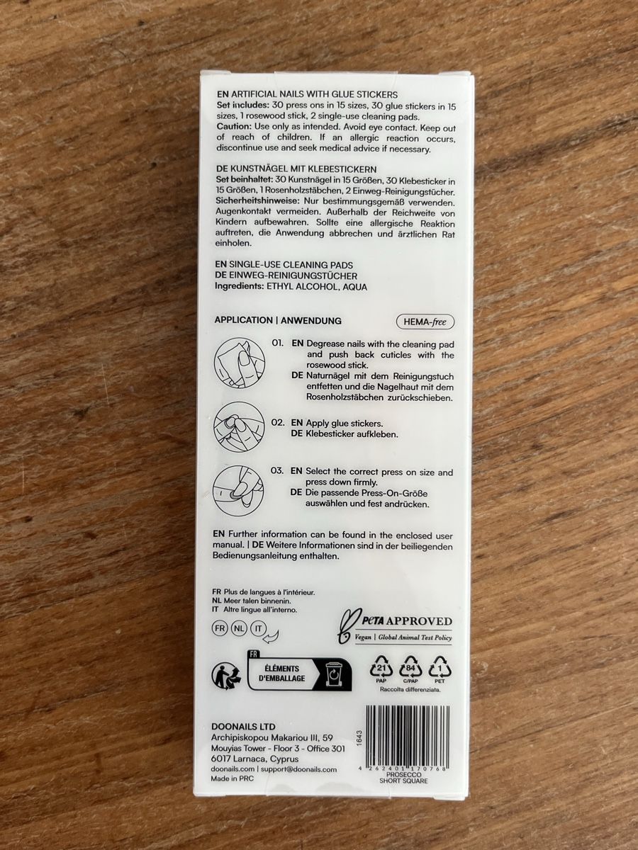 Ongles artificiels: Doonails - Press ons - Prosecco - short square – Neuf avec emballage d'origine à Dierikon par nido3 1