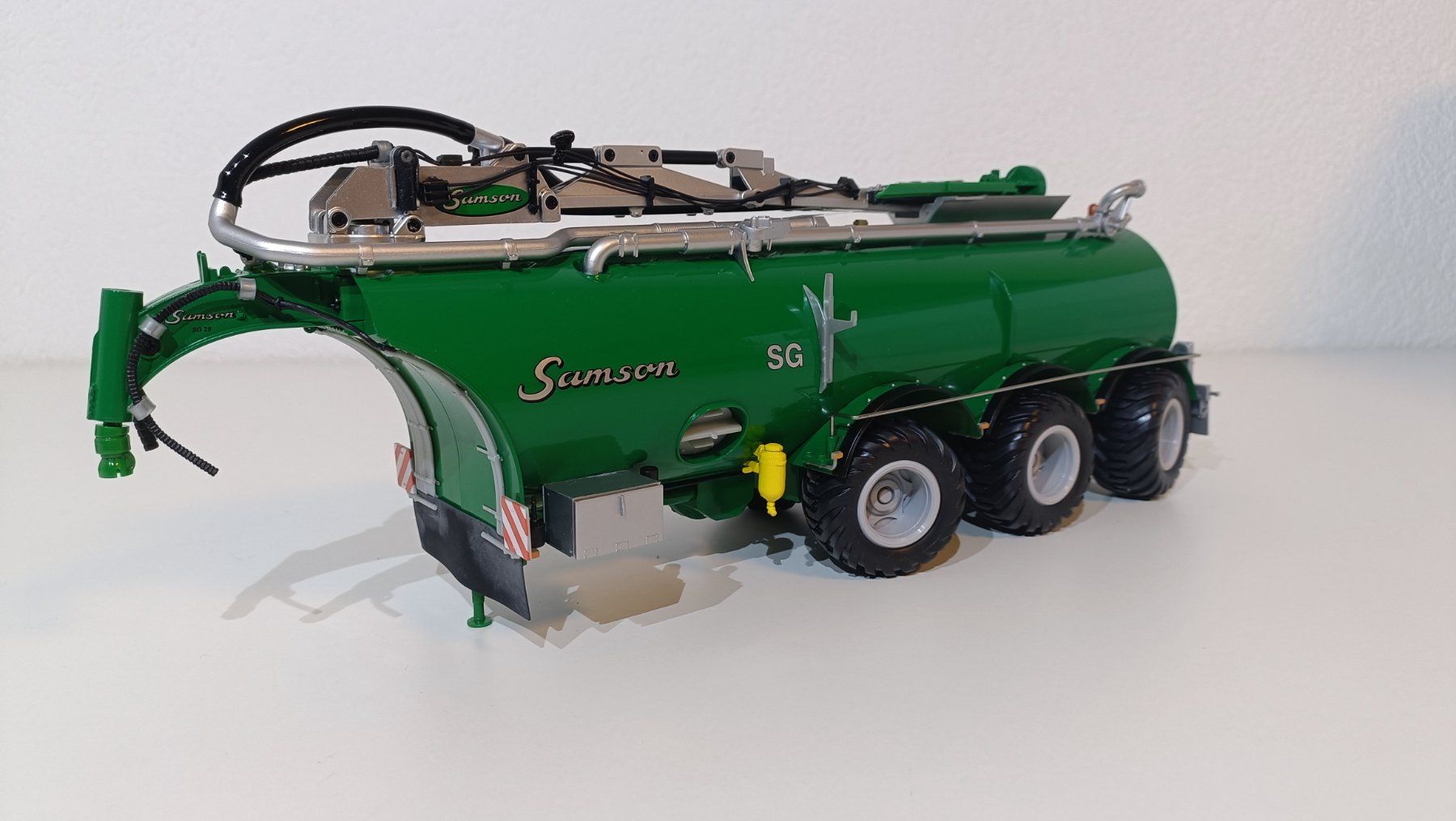 Wiking Claas Xérion 4500 – Tracteur Miniature 1/32 Collection WI7853
