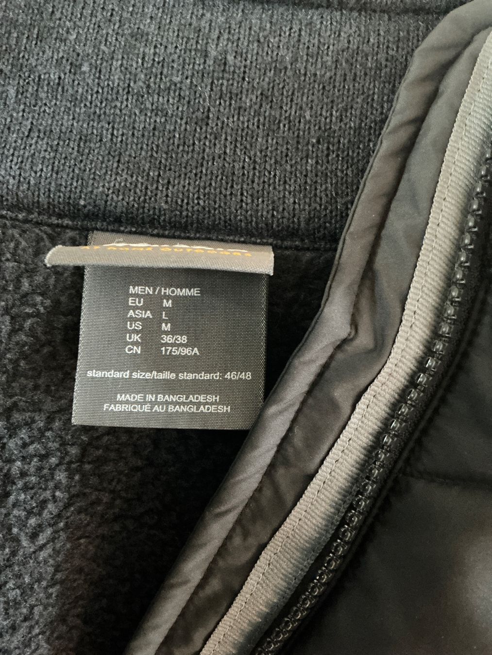 Jack Wolfskin Vestes: Jack Wolfskin Übergangsjacke Gr.M – D'occasion à Biel-Benken BL par Sahra1 5