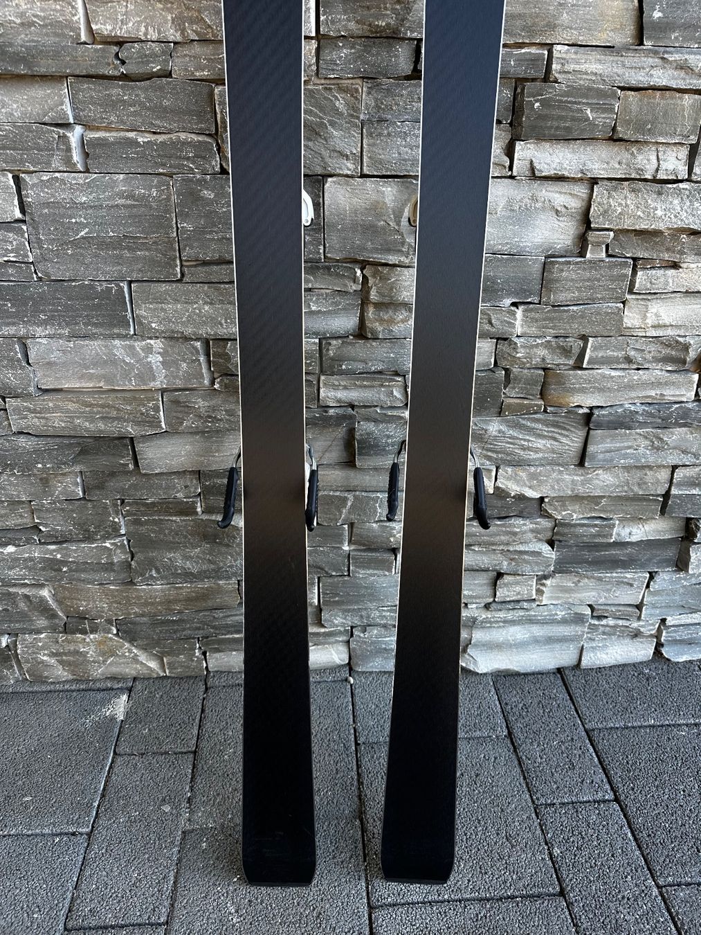 Atomic Skis: Skis Atomic Cloud - 161 cm, avec fixations – Neu (gemäss Beschreibung) aus Sion von admt9 4
