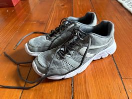 Chaussures de sport Kalenji grises, EU 40