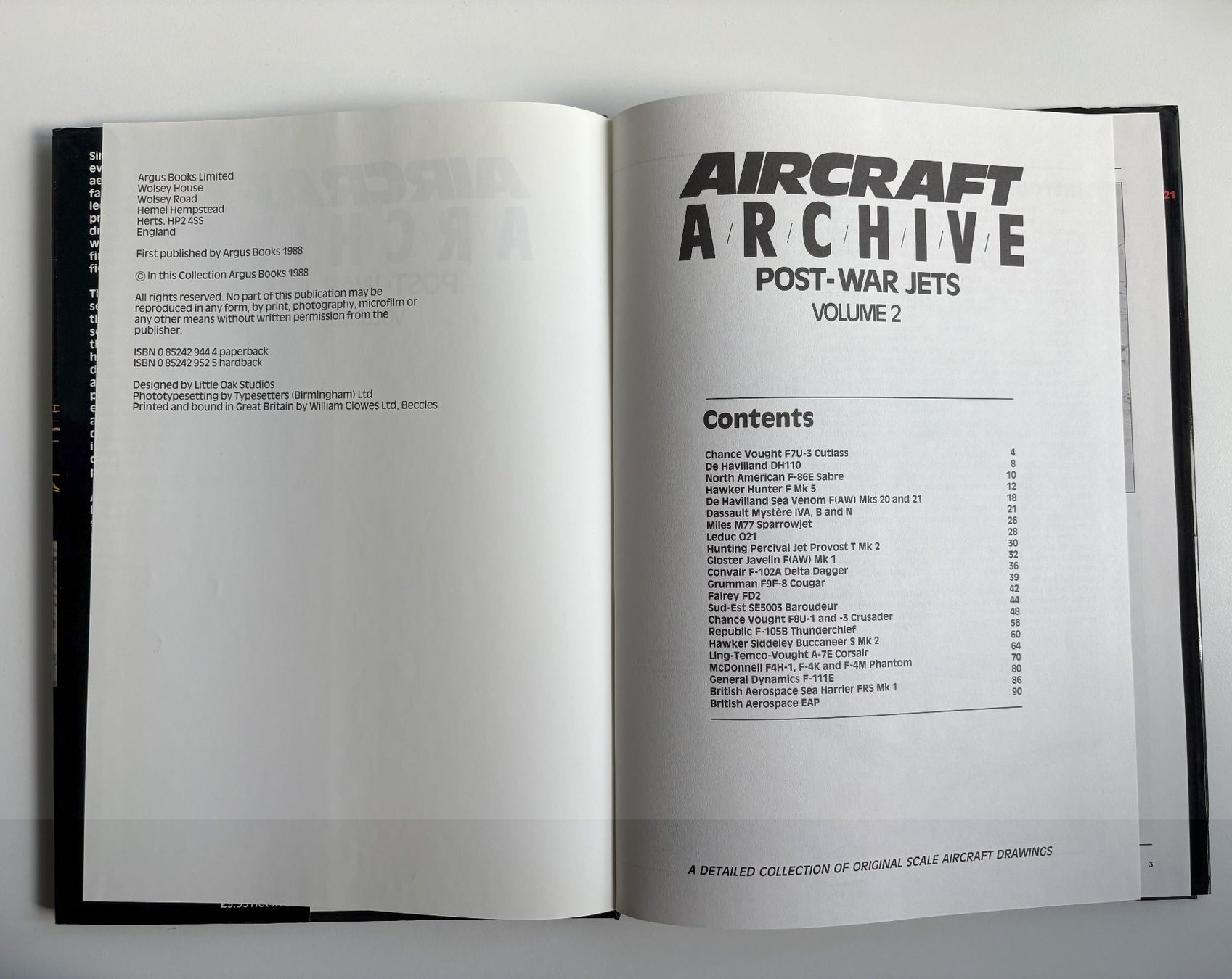 Libri: Aircraft Archive - Post-War Jets Vol. 2 – Usato da Horgen venduto da Waho 1