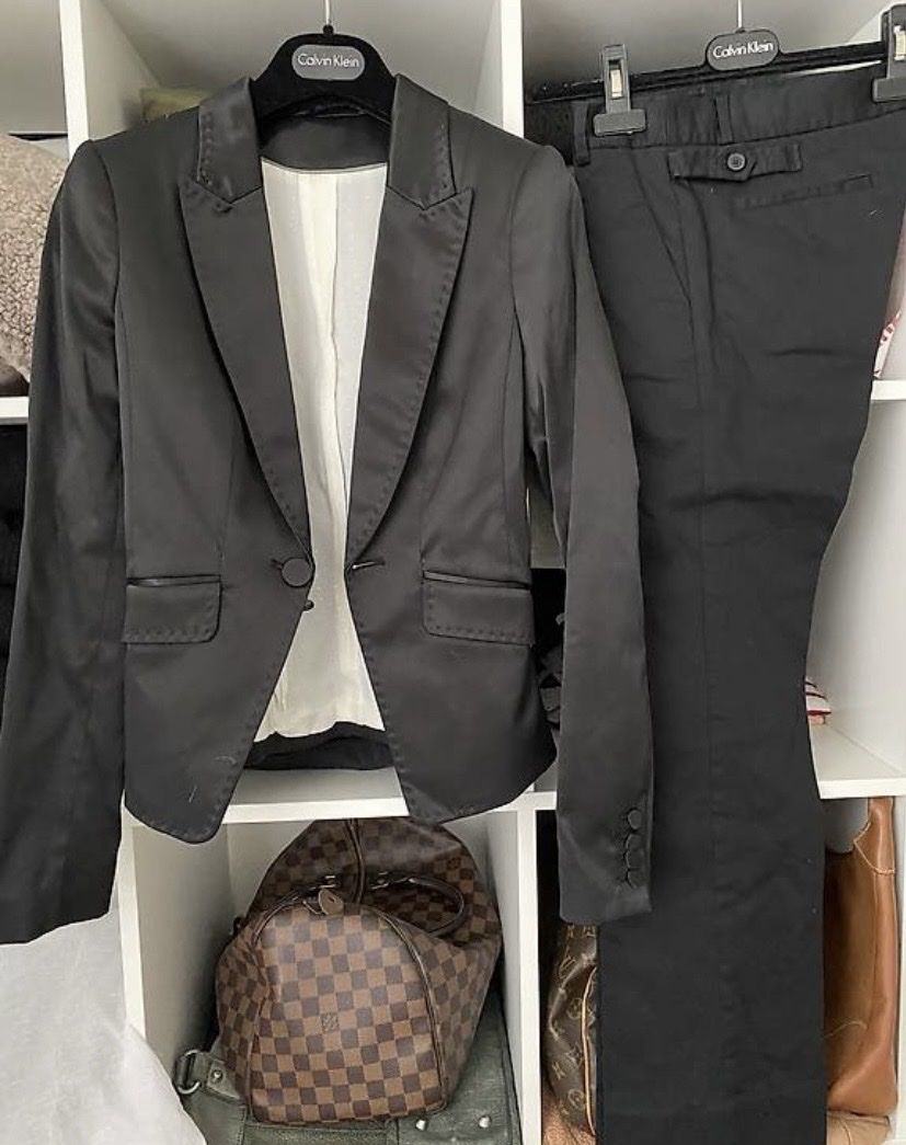 Anzüge & Kostüme: abendanzug schwarz 34 – Gebraucht aus adliswil von PRELOVED_