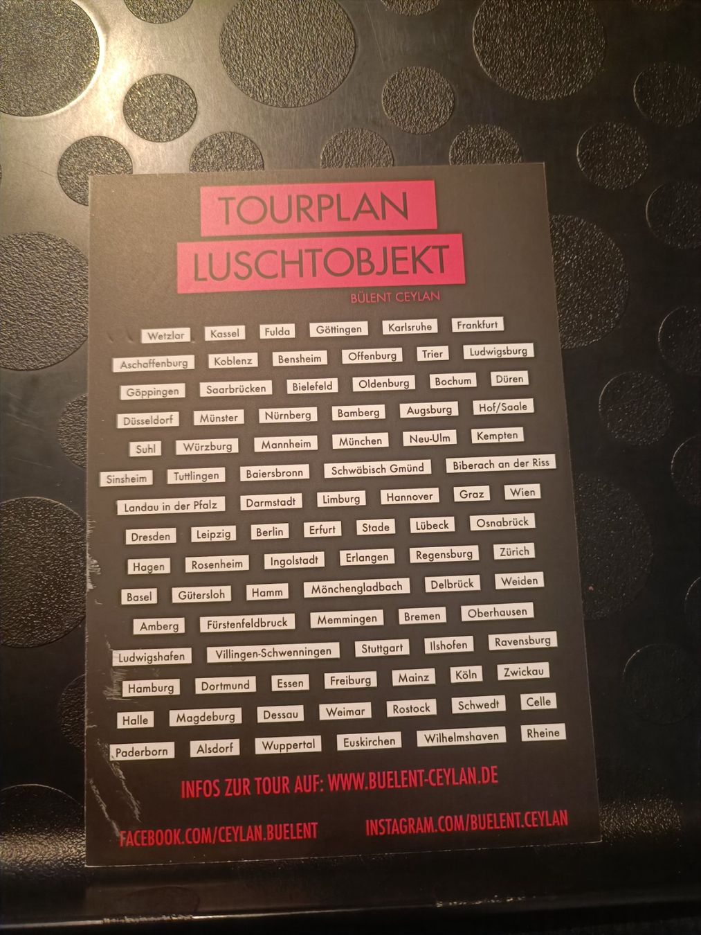 Autographes: Bülent Ceylan - Handsigniert Autogrammkarte – D'occasion à Menziken par Artographs 1