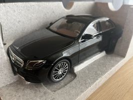 Mercedes-Benz E-Klasse W213 1/18 iScale