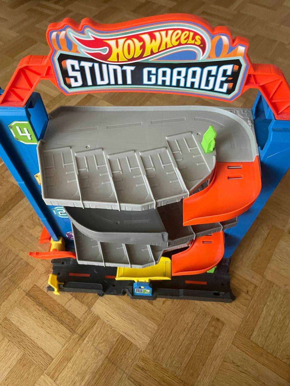 Hot Wheels Jouets: Hot weehls Garage – D'occasion à Niederlenz par JasminaK01