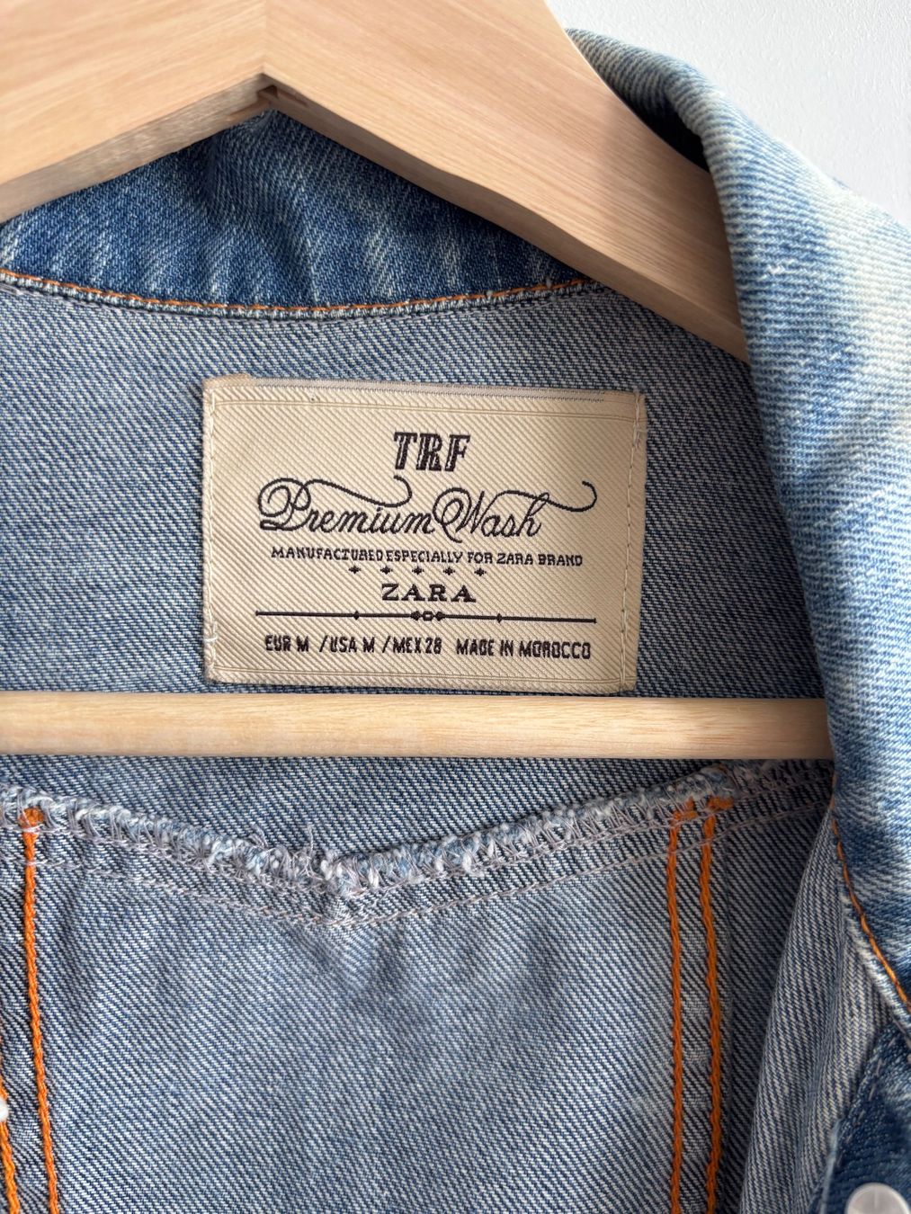 Zara Giacche: Zara acid washed size medium denim jacket – Usato da Steinhausen venduto da ChromeVintage 4