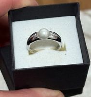 Elegante Damenring mit Perle & Zirkonia - Grösse 58