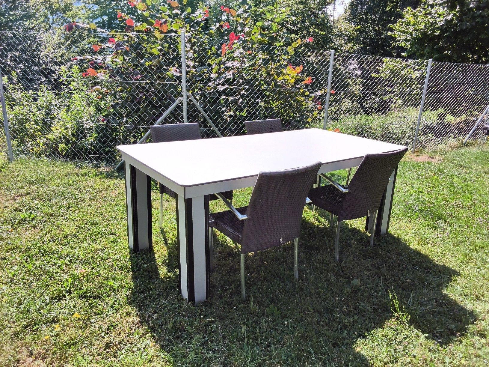Tische: Gartentisch  – Gebraucht aus Bauma von SteffiMue