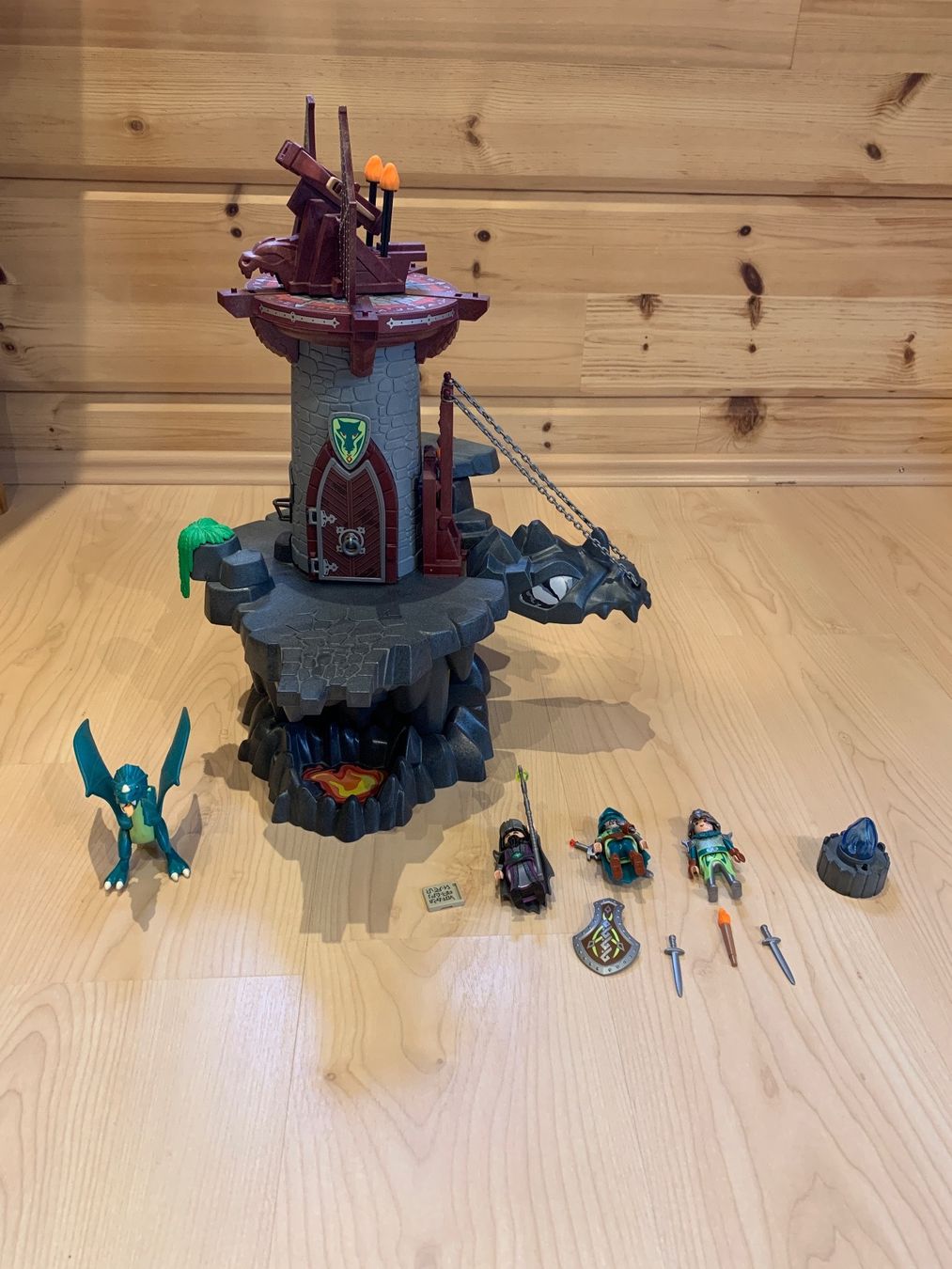 Playmobil Spielzeuge: Playmobil Ritter: Turm mit Katapult 4836 – Gebraucht aus Hettiswil von  2