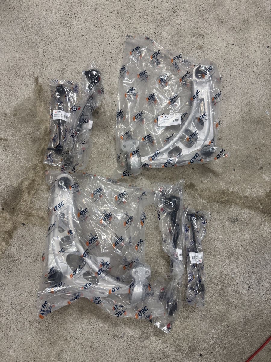BMW Tutti pezzi di ricambio auto: BMW E46 Querlenker-Paket – Coupé / Cabrio – Nuovo e nell'imballaggio originale da Bottmingen venduto da S54B32 2