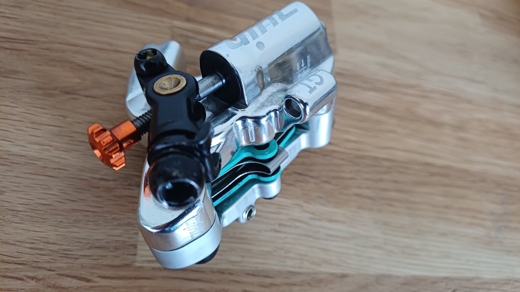 Pezzi di ricambio: JUIN Tech GT – Usato da Aarwangen venduto da trader015 1