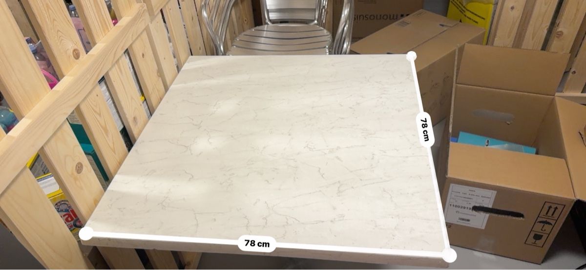 Set de table et chaises: Balkon- Gartentisch mit 4 Stühlen – D'occasion à Arbon par maiiking 3