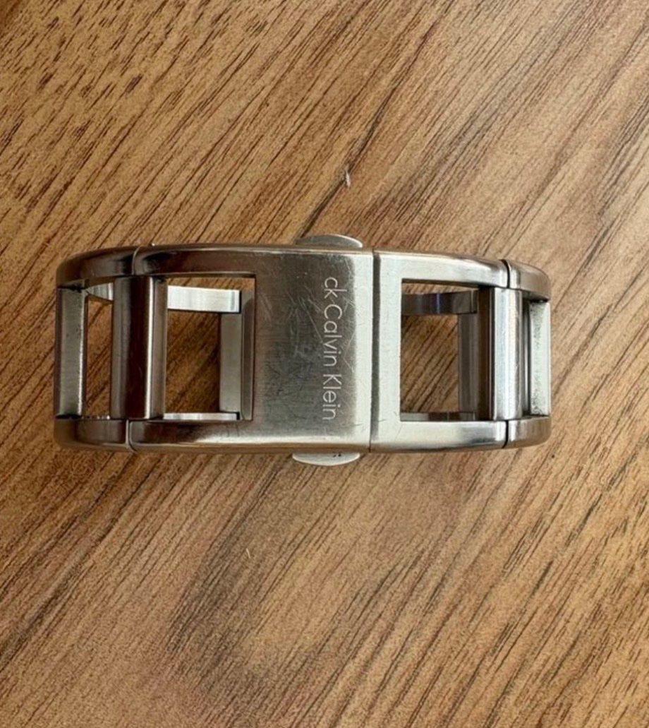 Calvin Klein Orologi: Calvin Klein Damenuhr, Silber – Usato da Bolligen venduto da som_syk2 2
