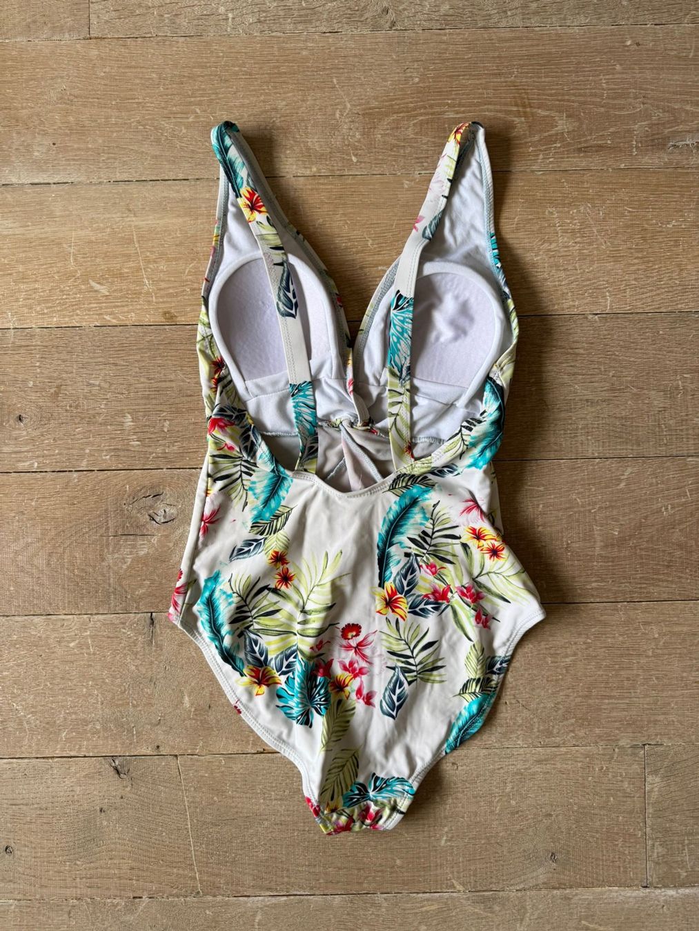 Costumi da bagno & Bikini: Sommerlicher Badeanzug mit Blumenmuster, Grösse M – Usato da Zürich venduto da Laura187 1
