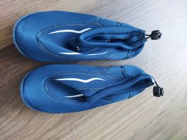 Badeschuhe / Wasserschuhe, Grösse 34