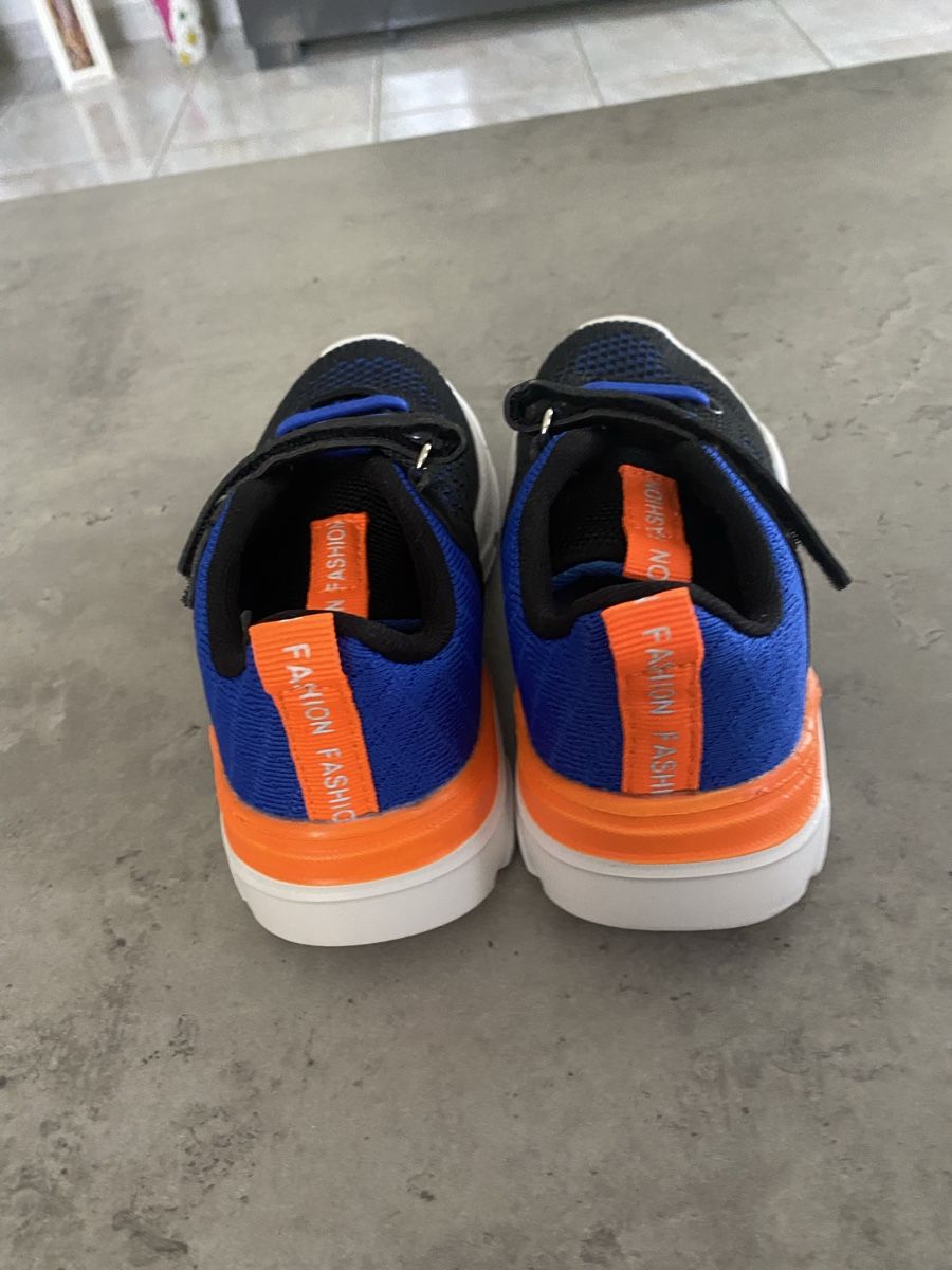 Scarpe per ragazzi: Sketcher Gr.  30 Neu – Nuovo e nell'imballaggio originale da Roggwil TG venduto da Strick-Fee 1