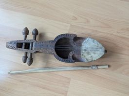 Dekorative Sarangi / Fiedel aus Holz, Handarbeit, Top!