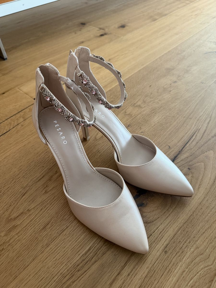 Damenschuhe: PESARO Pumps beige Strass Gr.  39 neu – Neu (gemäss Beschreibung) aus Sargans von Rohan12 1