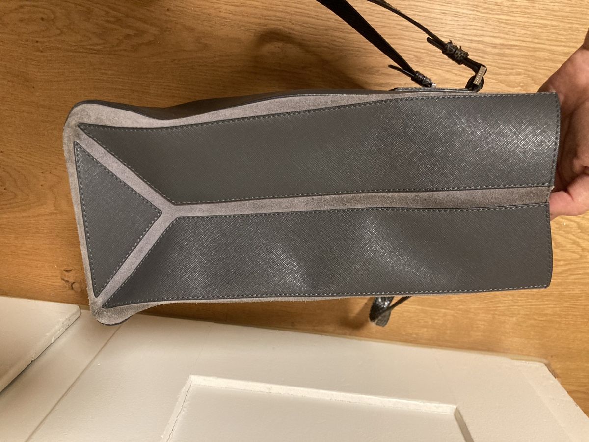 Calvin Klein Taschen für Damen: Handtasche Calvin Klein – Gebraucht aus Winterthur von butterfly210 3