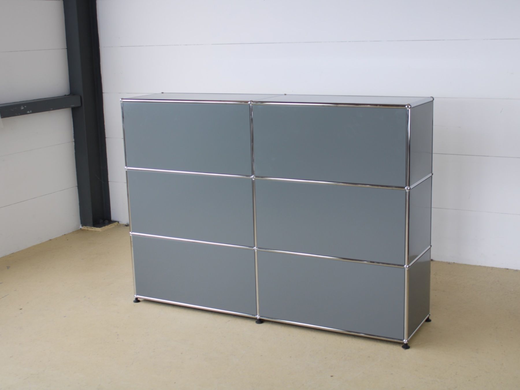 USM Kommoden: USM Sideboard in Mittelgrau, Lieferung möglich – Gebraucht aus Meinisberg von atelier_TILIJA 7