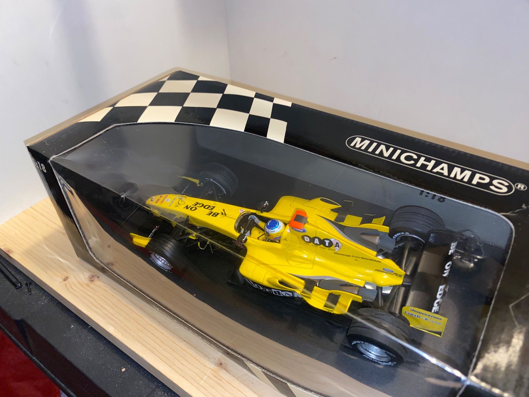Minichamps Modellini d'auto: F1 Jordan Ford EJ14 N. Heidfeld 1/18 – Nuovo (secondo la descrizione) da Wohlen AG venduto da PrivatSammlung 2