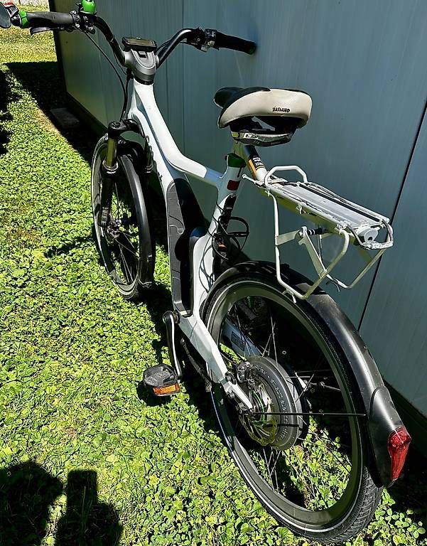 Velos: E-bike Smart colore bianco  – Gebraucht aus Caslano von giu_h872 2