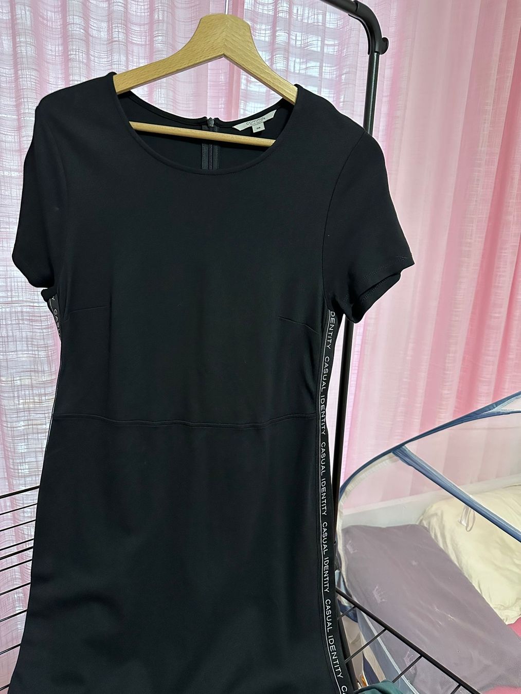 Lotti di vestiti: Frauenkleider grösser S & M – Nuovo (secondo la descrizione) da Bülach venduto da benjamin319 5