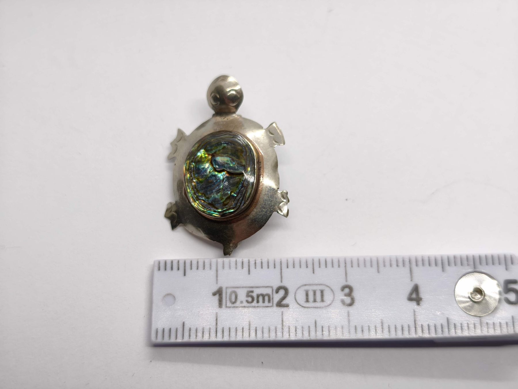 Broches & Aiguilles: Brosche Schildkröte mit Abalone, Alpaca, Grösse ca 3cm – D'occasion à St. Gallen par GIULESGG 8