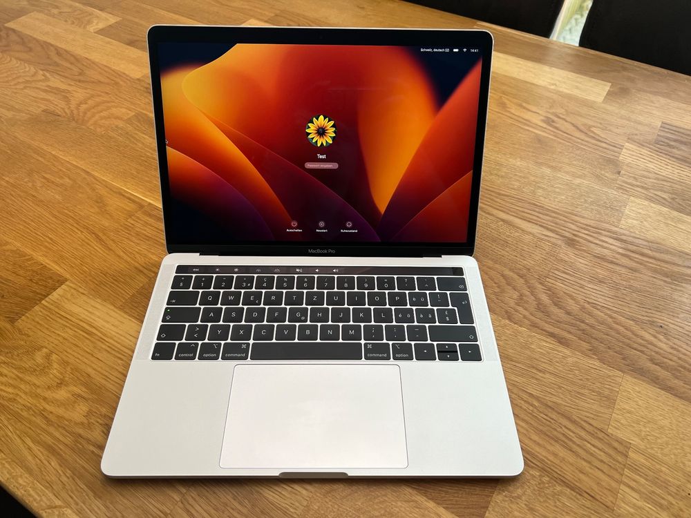 Macbook pro hot sale 2018 512