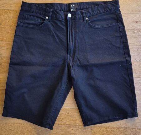 Schwarze Herren Shorts von H&M, Grösse 32